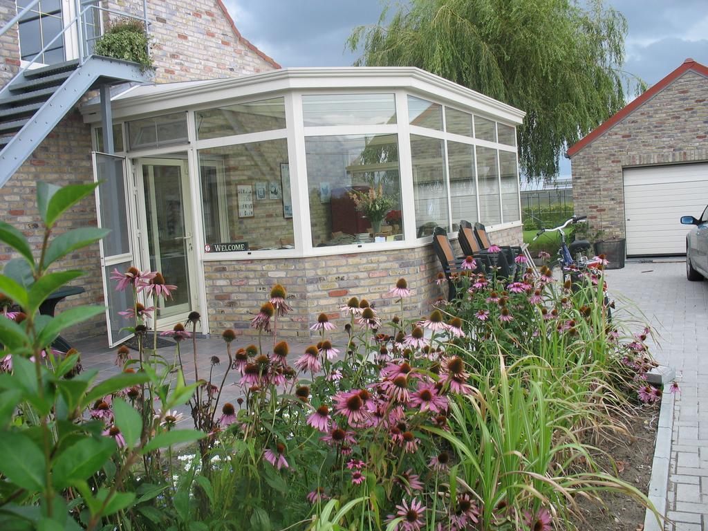 B&B Greenhouse 37 Langemark ภายนอก รูปภาพ